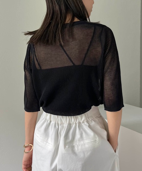 CAPRICIEUX LE'MAGE（カプリシューレマージュ）の「シアーリブハーフスリーブプルオーバー（ニット/セーター・レディース・ブラック/ベージュ/ホワイト系その他・FREE）」の16枚目の写真