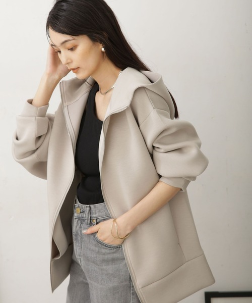 NANO universe（ナノユニバース）の「WEB限定 テックダンボールダブルジップBIGパーカ男女兼用（パーカー・レディース・オフホワイト/ブラック/ライトベージュ/グレー/チャコール・M/L）」の20枚目の写真