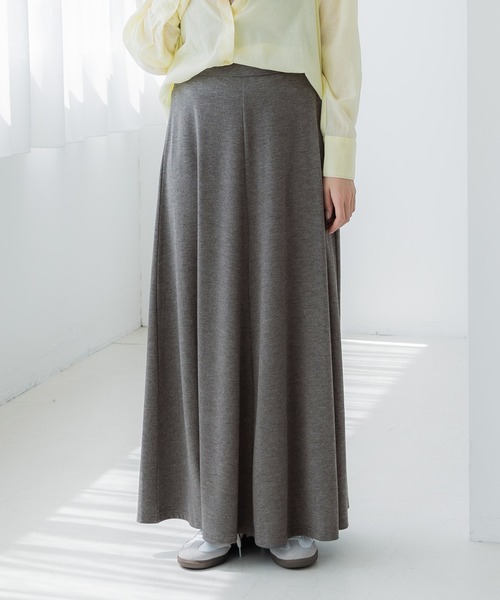 coca(coca)(コカ)の「\新色追加/とろみフレアスカート(スカート・レディース・アイボリー/グリーン/チャコール/テラコッタ/ブルー/ブラック/グレイッシュベージュ・SHORT/LONG)」の3枚目の写真