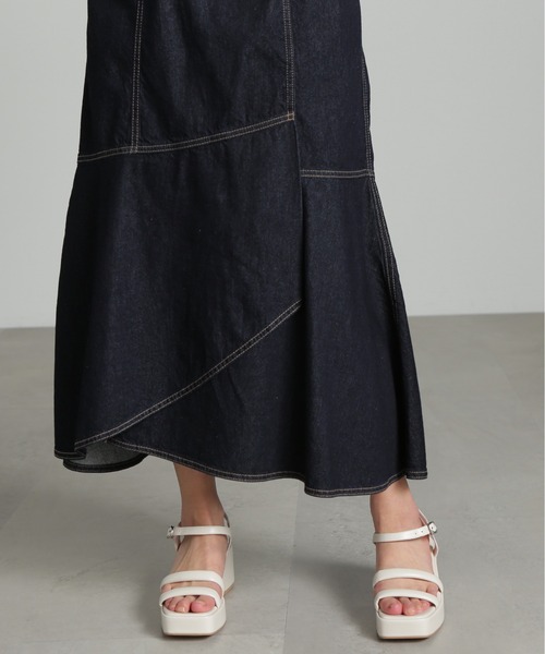 FREE'S MART（フリーズマート）の「◇[低身長サイズ/Sシリーズ対応]ラップ風マーメイドデニムスカート（スカート・レディース・ブラック系その他/ワンウォッシュ・MEDIUM/SMALL/X-SMALL）」の18枚目の写真