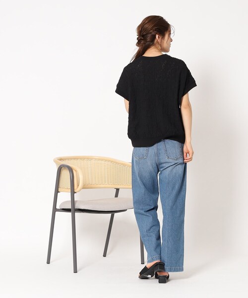 Cutie Blonde（キューティーブロンド）の「◆フェミニンもカジュアルも！ 花柄シボシボ トップス（Tシャツ/カットソー・レディース・ブラウン系/ブルー/ブラック/アイボリー・00）」の13枚目の写真