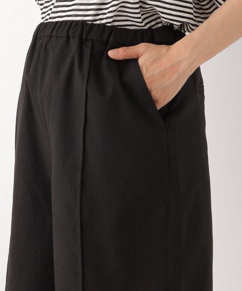 LEPSIM(レプシィム)の「【産前・産後対応】マタニティ/リネンライクタックハーフパンツ 961398(マタニティウェア/グッズ・レディース・ブラック/ベージュ・FREE)」の14枚目の写真