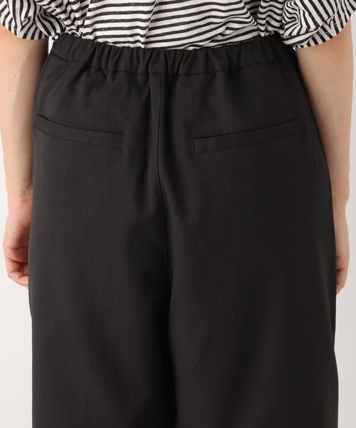 LEPSIM(レプシィム)の「【産前・産後対応】マタニティ/リネンライクタックハーフパンツ 961398(マタニティウェア/グッズ・レディース・ブラック/ベージュ・FREE)」の11枚目の写真