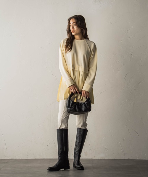 MAYSON GREY（メイソングレイ）の「プリーツドッキングプルオーバー（Tシャツ/カットソー・レディース・オフホワイト/グリーン/チャコールグレー・M）」の4枚目の写真