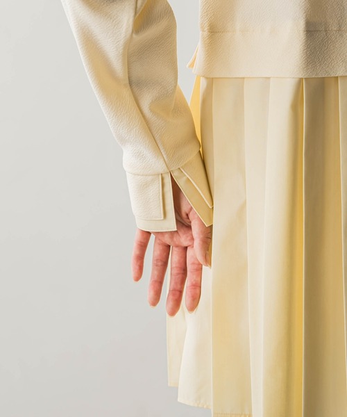 MAYSON GREY（メイソングレイ）の「プリーツドッキングプルオーバー（Tシャツ/カットソー・レディース・オフホワイト/グリーン/チャコールグレー・M）」の18枚目の写真