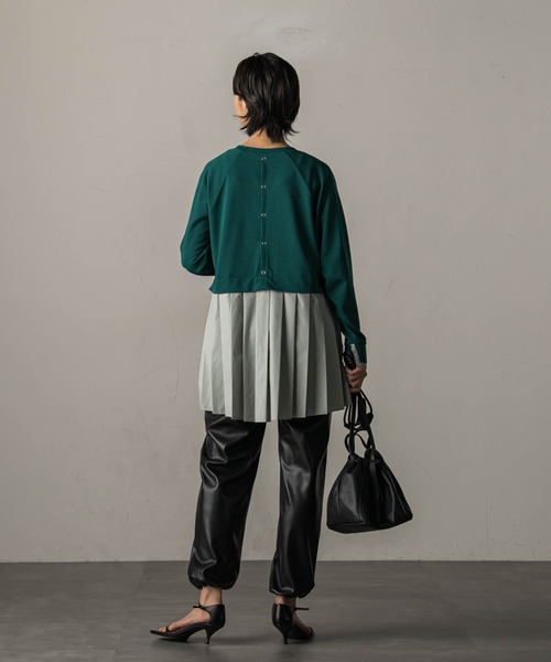 MAYSON GREY（メイソングレイ）の「プリーツドッキングプルオーバー（Tシャツ/カットソー・レディース・オフホワイト/グリーン/チャコールグレー・M）」の22枚目の写真