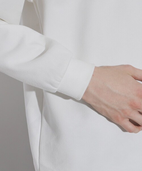 tk.TAKEO KIKUCHI（ティーケータケオキクチ）の「◆スエードポンチハーフジップカットソー（Tシャツ/カットソー・メンズ・オフホワイト/ライトグレー/ブラック/サンドベージュ/ブルー・01/02/03）」の11枚目の写真