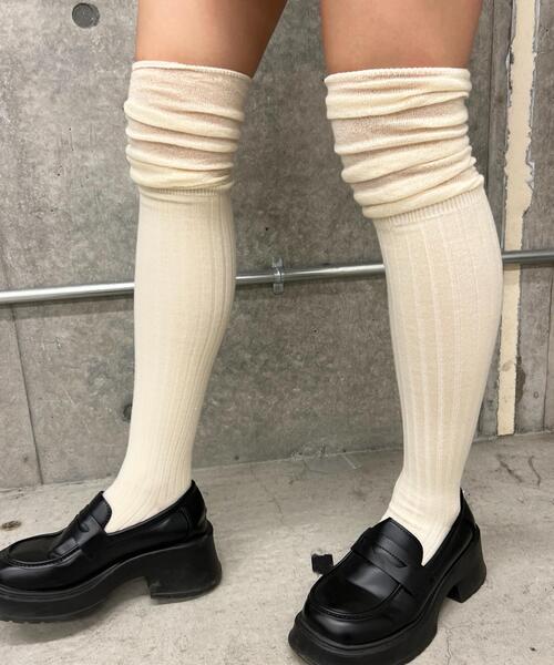 PHILLY(フィリー)の「デザインニーハイソックス(ソックス/靴下・レディース・アイボリー/ブラック/ホワイト/グレー・FREE)」の6枚目の写真