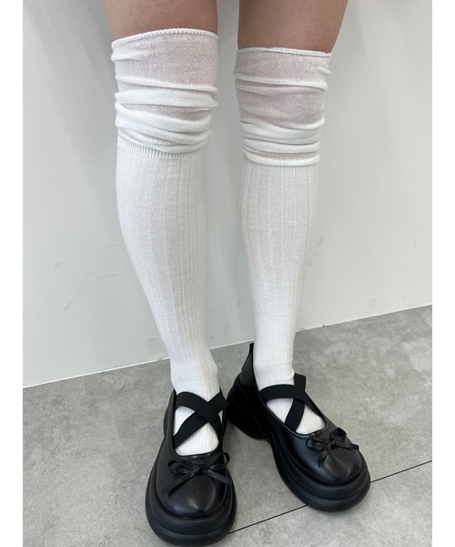 PHILLY(フィリー)の「デザインニーハイソックス(ソックス/靴下・レディース・アイボリー/ブラック/ホワイト/グレー・FREE)」の21枚目の写真