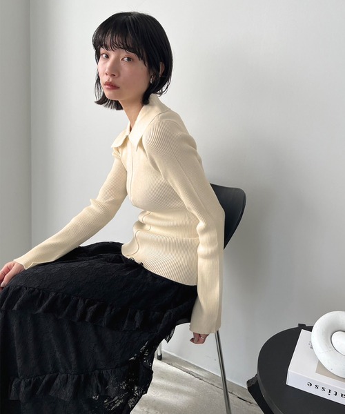 Jewelobe（ジュエローブ）の「ワイドカラーダブルジップフィットニット（カーディガン/ボレロ・レディース・アイボリー/ブラック・FREE）」の14枚目の写真
