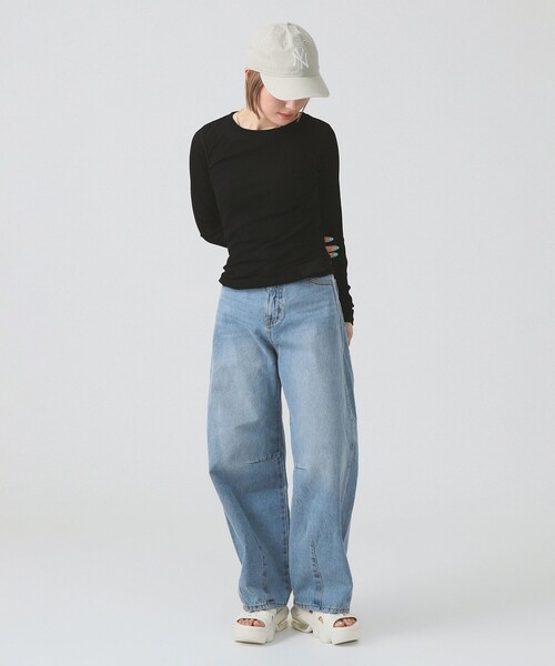 Ray BEAMS（レイビームス）の「【4/2値下げ】テレコ リブ クルーネック トップス（Tシャツ/カットソー・レディース・ブルー/ブラック/ホワイト・ONE SIZE）」の5枚目の写真