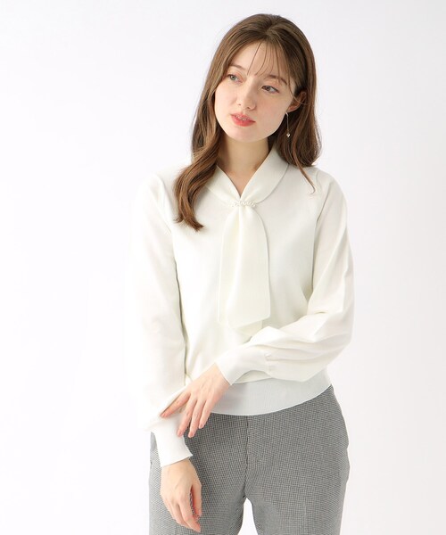 index（インデックス）の「◆≪新色追加/7color≫ フェイクパールボウタイデザインニット【洗濯機洗い可】（ニット/セーター・レディース・オフホワイト/ブラック/ピンク系1/グレー系4/ホワイト系7/ライトオレンジ系/サックスブルー系7・40/38/42/36）」の17枚目の写真