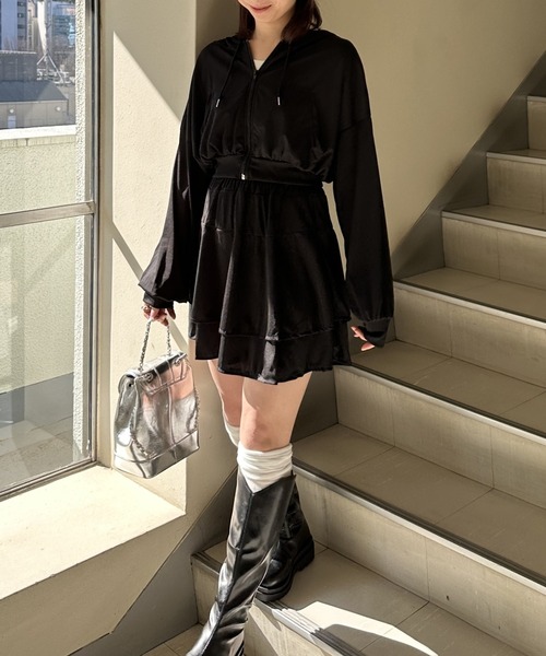 Silly(シリー)の「【コーデに取り入れやすい◎】リブオーバーニールーズソックス(ソックス/靴下・レディース・ホワイト/アイボリー/グレー/ブラック・FREE)」の17枚目の写真