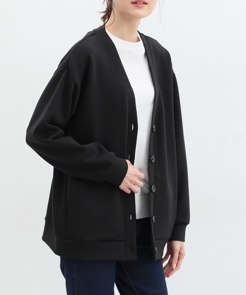 Honeys（ハニーズ）の「きれいめＶネックカーディガン（カーディガン/ボレロ・レディース・ライトグレー/ライトベージュ/ライトグリーン/ネイビー/ブラック・LL/M/L）」の2枚目の写真