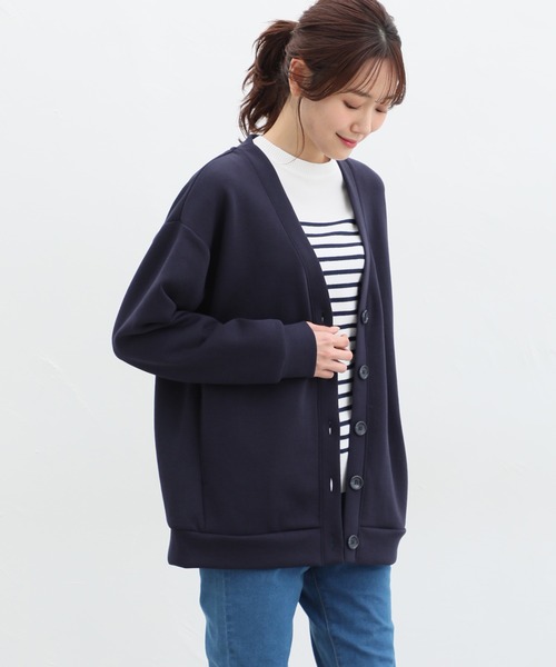 Honeys（ハニーズ）の「きれいめＶネックカーディガン（カーディガン/ボレロ・レディース・ライトグレー/ライトベージュ/ライトグリーン/ネイビー/ブラック・LL/M/L）」の9枚目の写真