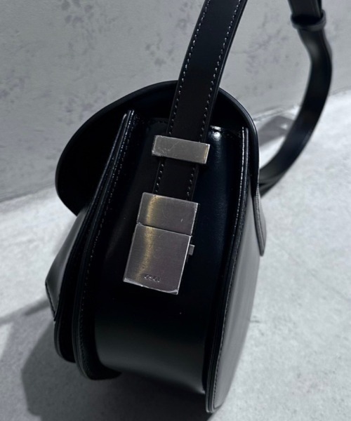 OSOI オソイ ショルダーバック ブラック 楽天市場】オソイ OSOI ショルダーバッグ ブラック レディース