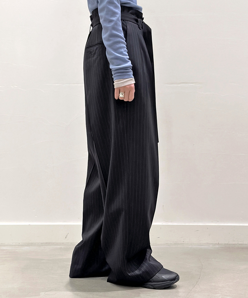 AP STUDIO（エーピーストゥディオ）の「ストライプベルテッドパンツ（スラックス・レディース・ネイビー・34/36/38）」の12枚目の写真