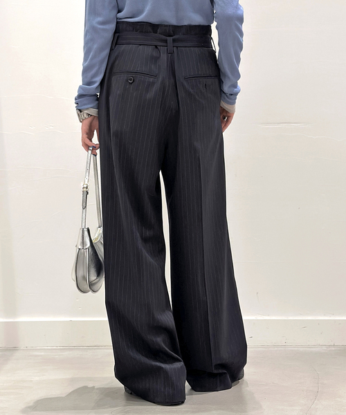 AP STUDIO（エーピーストゥディオ）の「ストライプベルテッドパンツ（スラックス・レディース・ネイビー・34/36/38）」の13枚目の写真