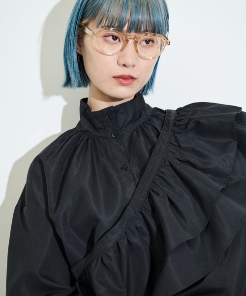 MERLOT（メルロー）の「マルチウェイカラー付きスタンドネックブラウス（シャツ/ブラウス・レディース・ブラック/ホワイト・FREE）」の2枚目の写真