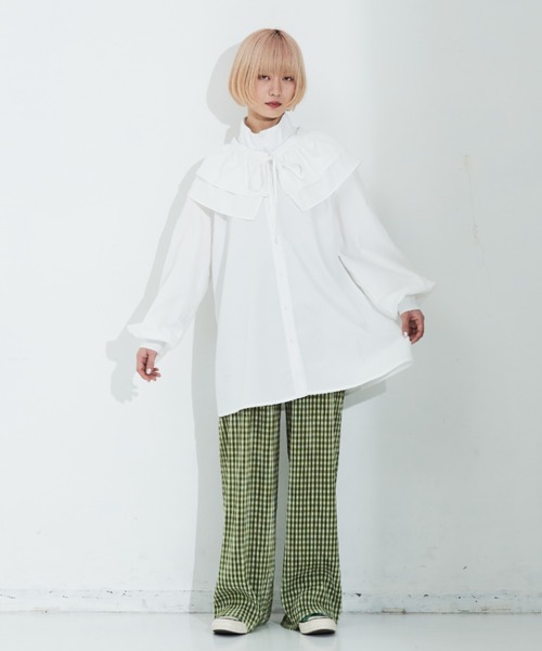 MERLOT（メルロー）の「マルチウェイカラー付きスタンドネックブラウス（シャツ/ブラウス・レディース・ブラック/ホワイト・FREE）」の18枚目の写真