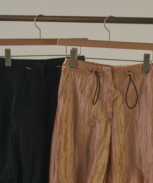 Unitage（ユニテージ）の「ボリュームワークパンツ（カーゴパンツ・レディース・オレンジ/ブラック・FREE）」の18枚目の写真