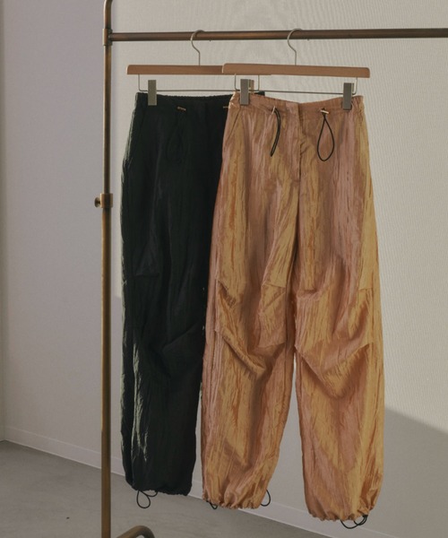 Unitage（ユニテージ）の「ボリュームワークパンツ（カーゴパンツ・レディース・オレンジ/ブラック・FREE）」の20枚目の写真