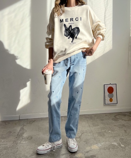 Futier land(フューティアランド)の「ハート刺繍デニムテーパードパンツ(デニムパンツ・レディース・インディゴブルー/ライトブルー・FREE)」の14枚目の写真