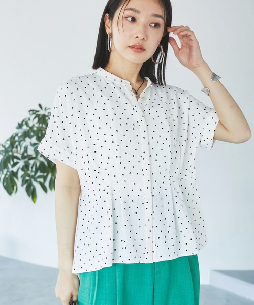 VIS(ビス)の「【WEB限定】【追加】ウエストタックブラウス(シャツ/ブラウス・レディース・ブラック系その他/キナリ/サックスブルー/ホワイト系その他5/ブラック/オフホワイト・FREE)」の3枚目の写真