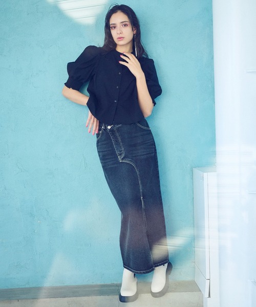 ELLEgirl(エルガール)の「ギャザーパフスリーブブラウス【ELLEgirl/エル ガール】(シャツ/ブラウス・レディース・インディゴブルー/ブラック・FREE)」の21枚目の写真