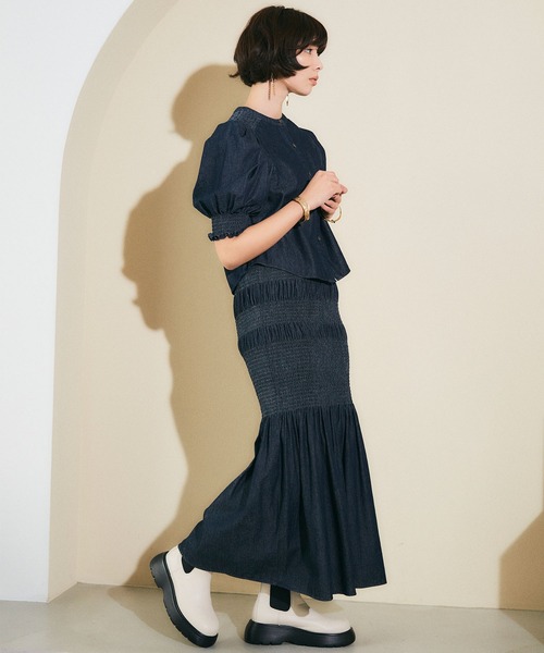 ELLEgirl(エルガール)の「ギャザーパフスリーブブラウス【ELLEgirl/エル ガール】(シャツ/ブラウス・レディース・インディゴブルー/ブラック・FREE)」の10枚目の写真