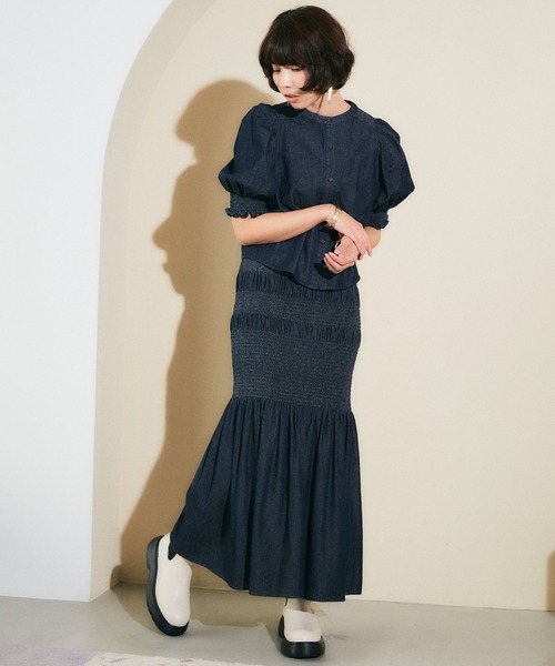 ELLEgirl(エルガール)の「ギャザーパフスリーブブラウス【ELLEgirl/エル ガール】(シャツ/ブラウス・レディース・インディゴブルー/ブラック・FREE)」の14枚目の写真