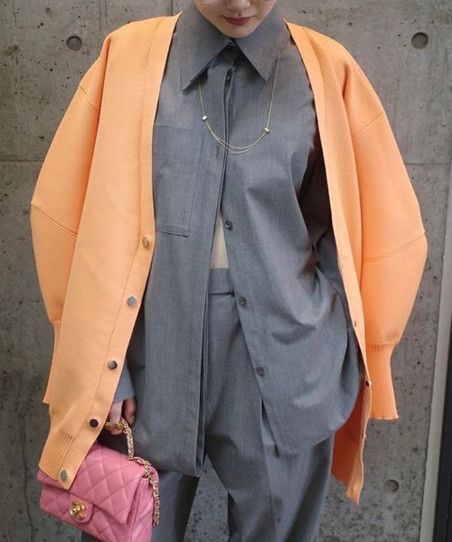 THINGS THAT MATTER(シングス ザット マター)の「FRONT SNAP BIG KNIT CARDIGAN / フロントスナップビッグニットカーディガン(カーディガン/ボレロ・レディース・アイボリー/ブラック/ミント/イエロー/ラベンダー/オレンジ・FREE)」の6枚目の写真