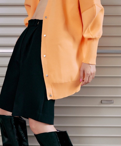 THINGS THAT MATTER(シングス ザット マター)の「FRONT SNAP BIG KNIT CARDIGAN / フロントスナップビッグニットカーディガン(カーディガン/ボレロ・レディース・アイボリー/ブラック/ミント/イエロー/ラベンダー/オレンジ・FREE)」の17枚目の写真