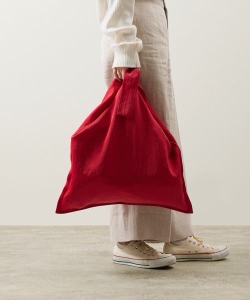 And A(アンドエー)の「ITTI イッチ / MARY INSIDE OUT TOTE - L / CERATO BRIGHT インサイドアウトナイロントートバッグ L / ITTI-BAG-131-CB(ショルダーバッグ・メンズ・ブラック/ブラウン/レッド/ダークグリーン・FREE)」の4枚目の写真