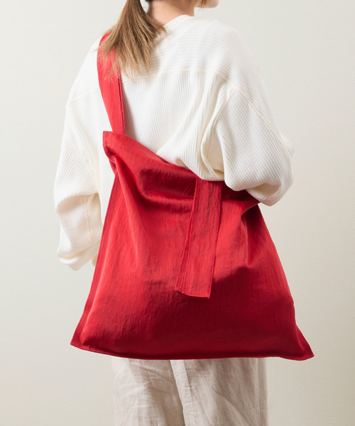 And A(アンドエー)の「ITTI イッチ / MARY INSIDE OUT TOTE - L / CERATO BRIGHT インサイドアウトナイロントートバッグ L / ITTI-BAG-131-CB(ショルダーバッグ・メンズ・ブラック/ブラウン/レッド/ダークグリーン・FREE)」の20枚目の写真