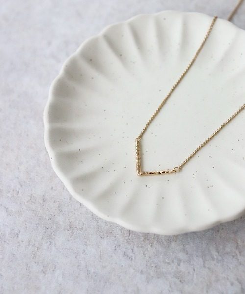 Pierrot（ピエロ）の「【silver925】Ｖトップネックレス（ネックレス・レディース・ゴールド・FREE）」の2枚目の写真