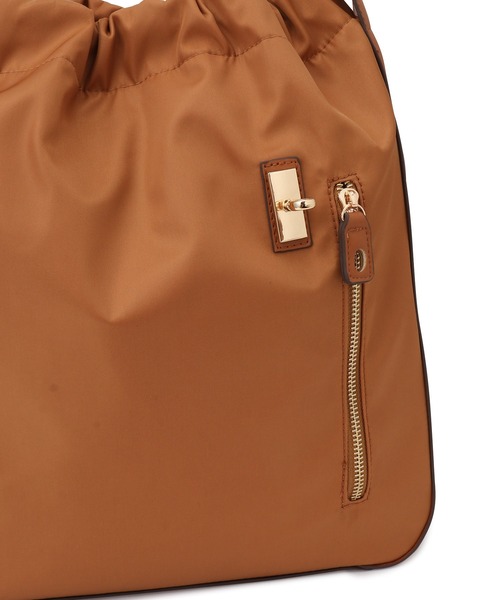 VIS（ビス）の「【A4収納】ナイロンワンショルダーバッグ（ショルダーバッグ・レディース・ブラック/イエロー系その他3・FREE）」の8枚目の写真