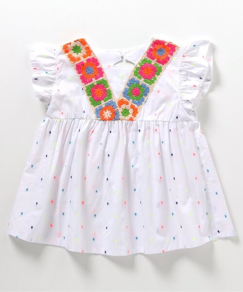 BREEZE(ブリーズ)の「【リンク】クロシェ編みチュニック(チュニック・キッズ・オフホワイト/ベージュ・100/130/120/110/90/80/140)」の2枚目の写真