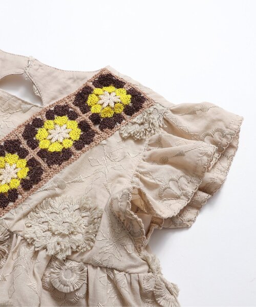 BREEZE(ブリーズ)の「【リンク】クロシェ編みチュニック(チュニック・キッズ・オフホワイト/ベージュ・100/130/120/110/90/80/140)」の4枚目の写真