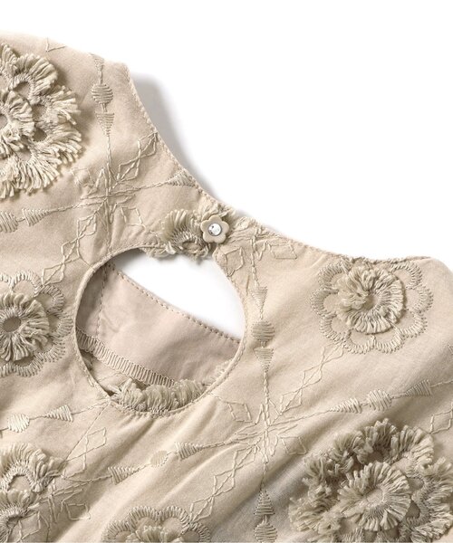 BREEZE(ブリーズ)の「【リンク】クロシェ編みチュニック(チュニック・キッズ・オフホワイト/ベージュ・100/130/120/110/90/80/140)」の17枚目の写真