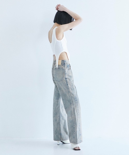 PUBLIC TOKYO(パブリックトウキョウ)の「【カップ付き・華奢見え】hazy ビスチェライクトップ(タンクトップ・レディース・ホワイト・2/1)」の3枚目の写真