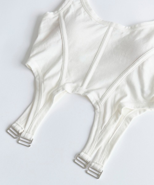 PUBLIC TOKYO(パブリックトウキョウ)の「【カップ付き・華奢見え】hazy ビスチェライクトップ(タンクトップ・レディース・ホワイト・2/1)」の17枚目の写真