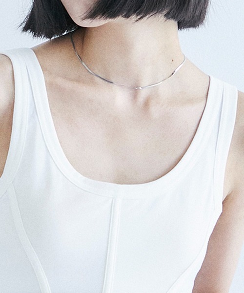 PUBLIC TOKYO(パブリックトウキョウ)の「【カップ付き・華奢見え】hazy ビスチェライクトップ(タンクトップ・レディース・ホワイト・2/1)」の8枚目の写真