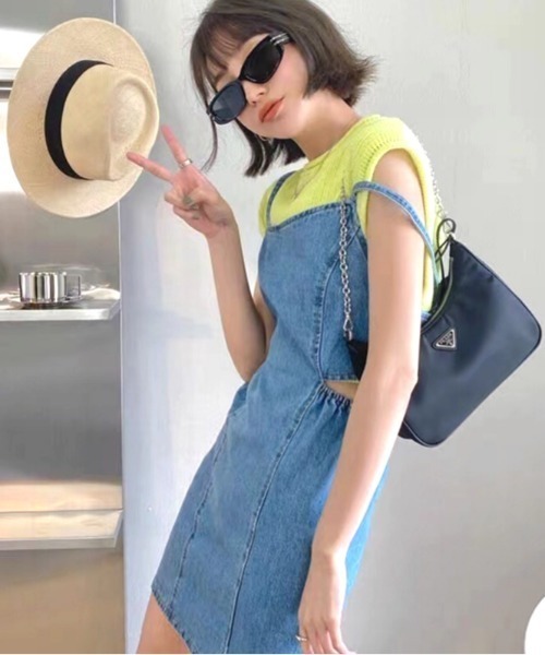 SHEENA(シーナ)の「サイドカットアウトデニムミニワンピース(ワンピース・レディース・ブルー・S/M/L)」の18枚目の写真