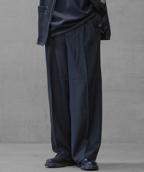 JOHN'S CLOSET(ジョンズクローゼット)の「【i】リラックスシルエット ワイドパンツ(その他パンツ・メンズ・ブラック/カーキ/チャコールグレー・MEDIUM/LARGE/X-LARGE)」の4枚目の写真