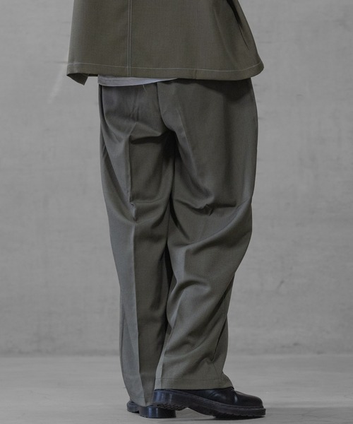 JOHN'S CLOSET(ジョンズクローゼット)の「【i】リラックスシルエット ワイドパンツ(その他パンツ・メンズ・ブラック/カーキ/チャコールグレー・MEDIUM/LARGE/X-LARGE)」の21枚目の写真