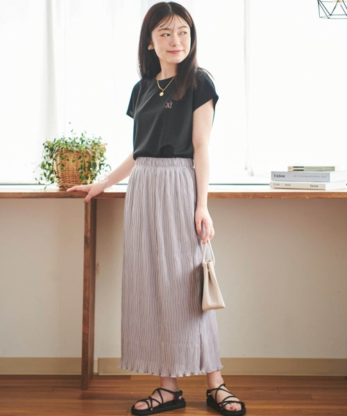 mil(ミル)の「【150㎝前後の小柄さんサイズ】シアープリーツナロースカート(スカート・レディース・ブルーグレー/キャメル・XS/S)」の1枚目の写真