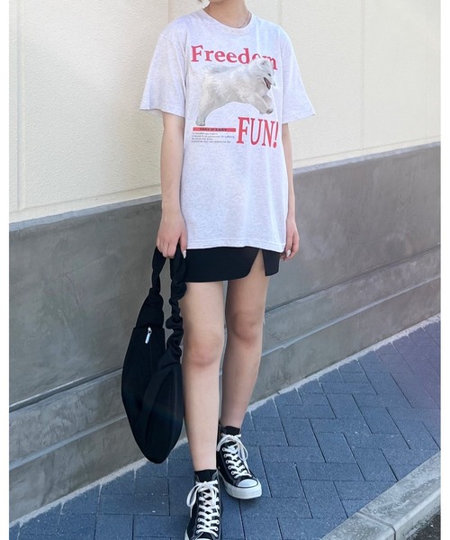 spiritoso(スピリトーゾ)の「FREEDOM FUN シートプリントTシャツ(Tシャツ/カットソー・レディース・アイボリー/ホワイト/ブラック・MEDIUM/LARGE)」の19枚目の写真