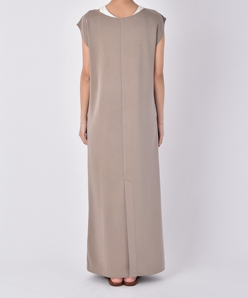 AKTE（アクテ）の「ディープUネックIラインワンピース（ワンピース