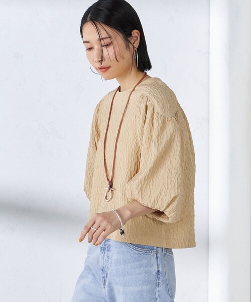 SHIPS(シップス)の「〈手洗い可能〉フクレ ジャカード ブラウス(シャツ/ブラウス・レディース・ベージュ/オフホワイト/ブラック・ONE SIZE)」の14枚目の写真